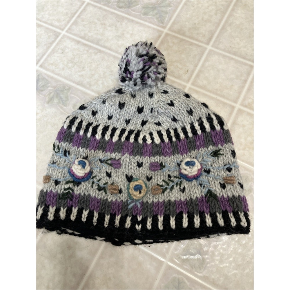 Made In Nepal 100% Wool Stocking cap Winter Hat Fleece Lined Embroidered Rose